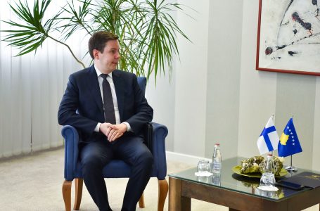 Ambasadori finlandez beson shumë në anëtarësimin e Kosovës në NATO
