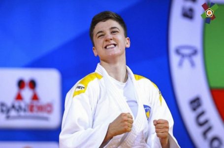 Laura Fazliu lufton për medaljen e bronztë në Botërorin e xhudos