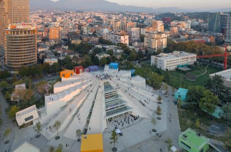 Piramida e Tiranës fiton çmimin e madh për Evropën Juglindore