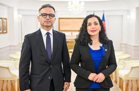 Mentor Latifi emërohet ambasador i Kosovës në Zvicër