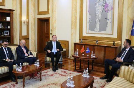 Konjufca takon zv. kryeministrin e Malit të Zi, Nik Gjeloshaj
