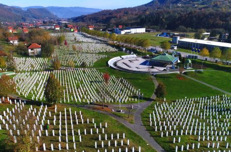 Hartohet teksti përfundimtar i rezolutës për gjenocidin në Srebrenic