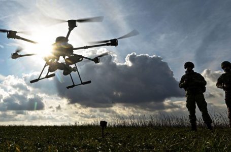 Dronët rusë shkelin hapësirën ajrore të Rumanisë dhe Letonisë