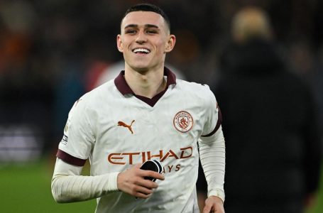 Phil Foden, lojtari më i mirë i sezonit në Premier Ligën angleze