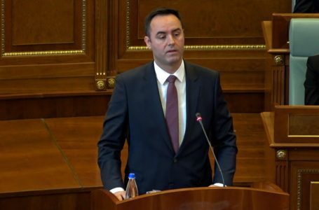 Konjufca: Ditëve të fundit goxha janë zvogëluar gjasat për shpërndarje të kuvendit