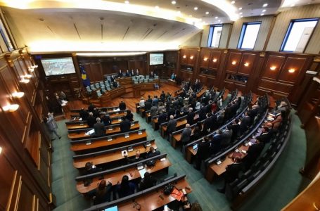Proteston stafi teknik i Kuvendit të Kosovës