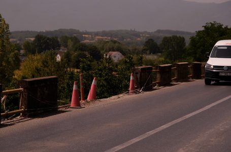 Pritet të riparohen anësoret e Urës së Fshajt