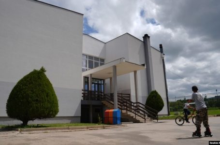 Për fëmijët që braktisin shkollat, nuk ndëshkohet askush