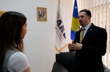 Fetahu: Bizneset kosovare përkundër vështirësive po ja dalin të funksionojnë mirë