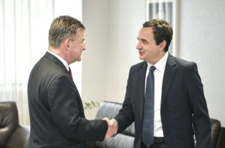 Lajçak e vazhdon dialogun me kryenegociatorët javën tjetër