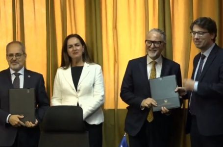 Nënshkruhet marrëveshja për projektin e shëndetësisë dhe arsimit