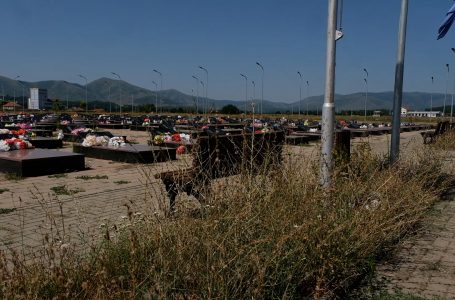 Gjendja e kompleksit memorial në Mejë, jo e mirë
