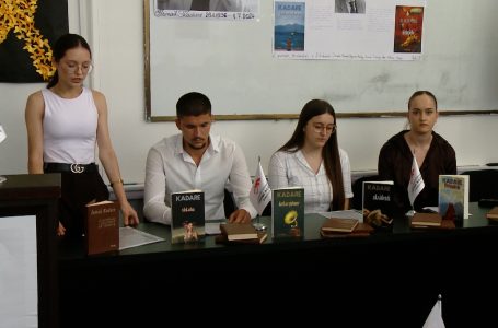 Fakulteti filologjik mbajti orë letrare për nder të veprës së kolosit Ismail Kadare