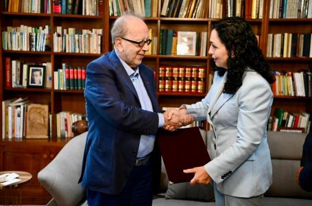 Osmani: Populli shqiptar sot është në zi, humbi kolosin e dijetarin më të njohur
