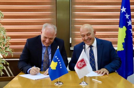 Është nënshkruar marrëveshja për implementimin e projektit “Tregu i përbashkët Kosovë-Shqipëri”