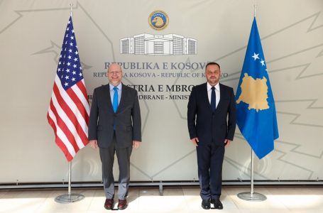Maqedonci: Pavarësia e Kosovës e mundësuar nga SHBA-ja, partner i përhershëm i yni