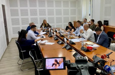 Përplasje pozitë-opozitë në Komisionin Hetimor për punën e MPJ-së