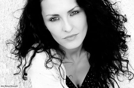 Blerina Rogova-Gaxha, drejtoreshë e Bibliotekës Kombëtare të Kosovës