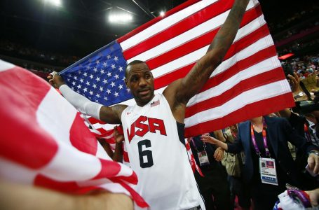 LeBron James, flamurmbajtësi i delegacionit amerikan në Olimpiadë