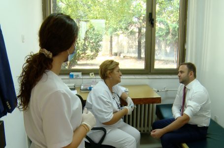 Në QKMP në Gjakovë fillojnë vizitat sistematike për inspektorët e punës