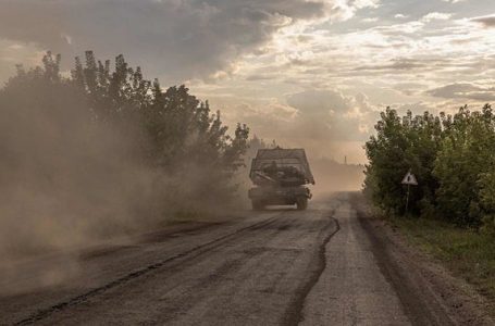 Rusia evakuon një tjetër rajon kufitar ndërsa Ukraina përparon