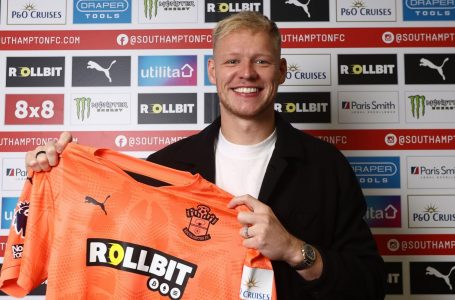 Southampton nënshkruan me portierin e Arsenalit, Ramsdale
