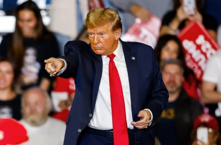 Trump riposton imazhe të krijuara nga AI duke pretenduar se fansat e Taylor Swift e mbështesin atë