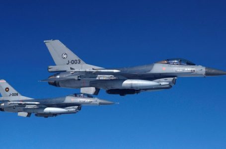 Holanda i jep leje Ukrainës t’i përdorë F16-shat në territorin rus