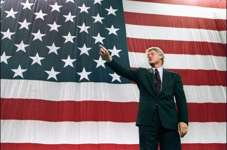 Bill Clinton sot feston 78 vjetorin