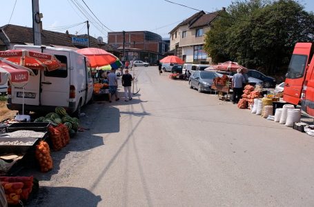 Çmime të volitshme, por pak blerës në tregun e fshatit Rogovë
