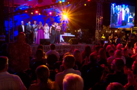 U mbajt nata e parë e festivalit “Gjakova Summer Fest”