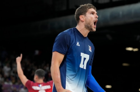 Franca mposht Poloninë dhe fiton të artën olimpike në volejboll