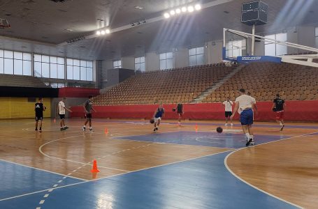 Klubi i basketbollit “Vëllaznimi” përforcohet me katër lojtarë nga Amerika