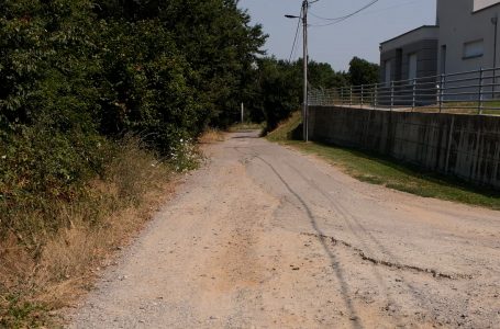 Banorët e Kushavecit me probleme të rrjetit elektrik dhe infrastrukturës rrugore