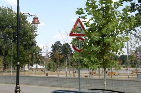 Dëmtimi ose mbulimi i shenjave të komunikacionit, rrezik për trafikun