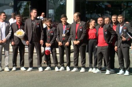 ​“Paris 2024”, pritet me ceremoni në Rinas delegacioni olimpik shqiptar