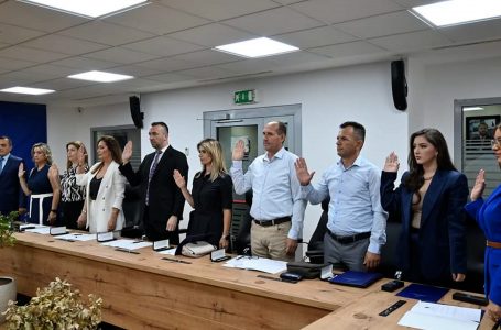 Gjakovës i shtohen edhe 6 noterë të rinj