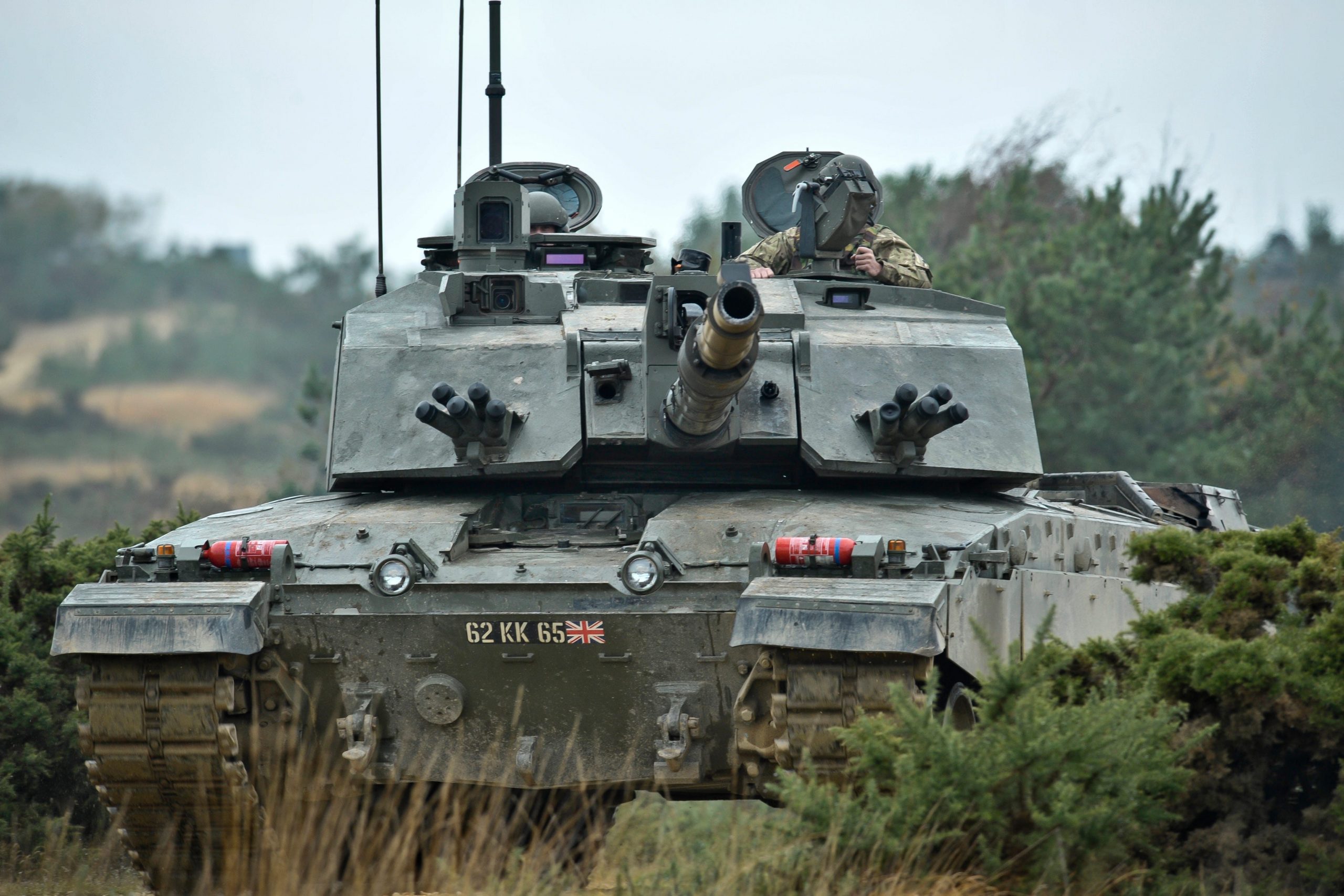 Tanke të dhuruara nga Britania e Madhe janë përdorur nga Ukraina në sulmet e saj ndaj Rusisë