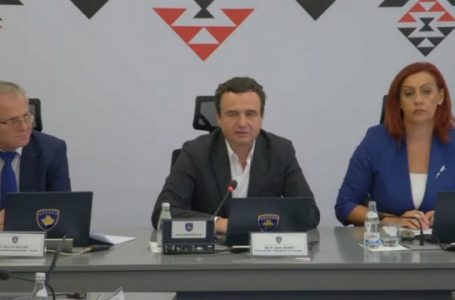 Kurti bën apel kundër zjarrvënieve: Një zjarrfikës e humbëm në krye të detyrës