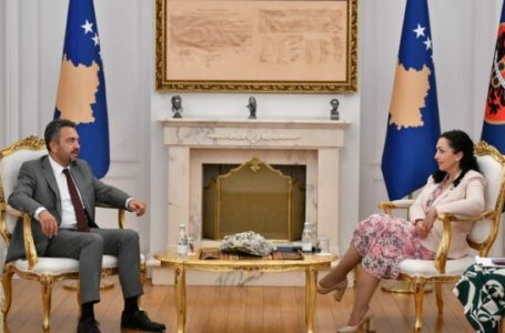Osmani takohet me kryetarin e KQZ-së