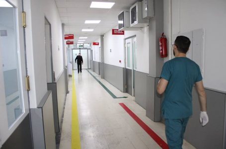 Edhe një vit me mbi 100 mjekë të ikur nga Kosova