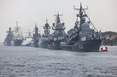 NATO vëzhgon kështjellën baltike të Rusisë