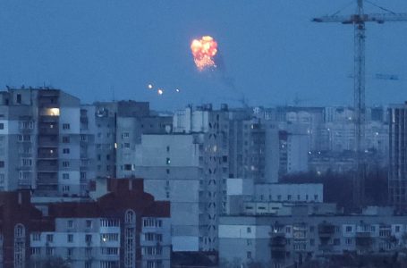 Rusët sulmojnë me dronë Kievin