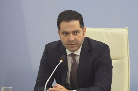 “Rritja ekonomike dhe borxhi publik janë nën kontroll në Shqipëri”