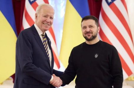 Biden njofton 8 miliardë dollarë ndihmë ushtarake për Ukrainën