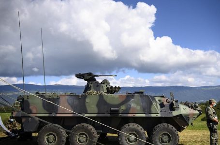 Rusia nxjerr në gjyq amerikanin, 72 vjeç, si mercenar të dyshuar për Ukrainën