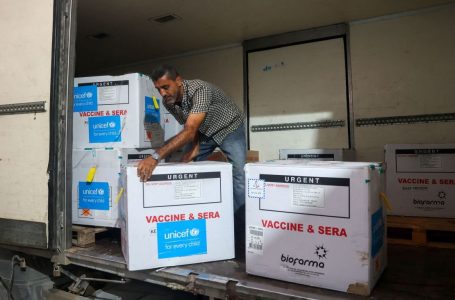 OBSH-ja thotë se ka tejkaluar parashikimin për vaksinim të fëmijëve në Gaza