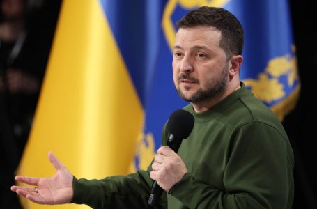 Zelensky bën thirrje për mbështetje maksimale për Ukrainën në samitin e Krimesë
