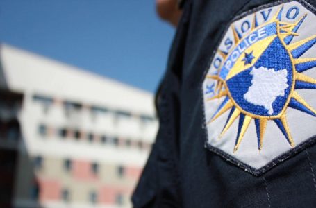 Përleshje fizike mes dy grupeve në rrugën “Martirët e Lirisë” në Gjakovë