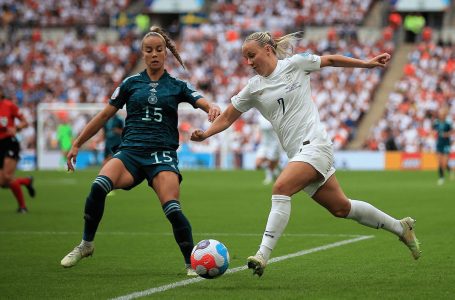 Sfidat dhe mundësitë: Evolucioni i sportisteve femra në arenën ndërkombëtare
